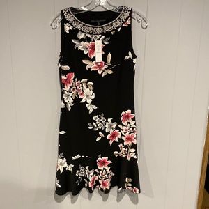 Women’s sleeveless dress